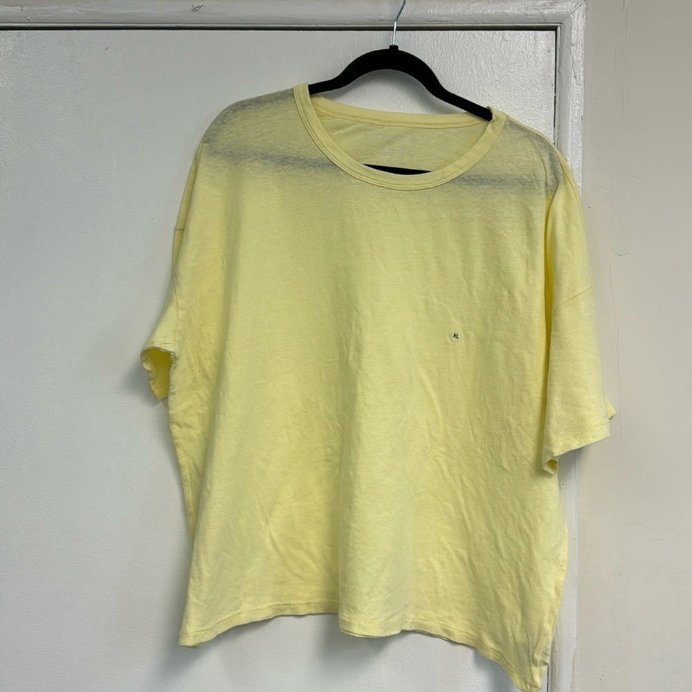 American Eagle plus size top yellow in color size xl extra large new with tags